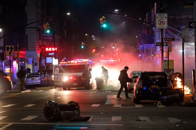 Violentos disturbios en Nueva York por afroamericano muerto