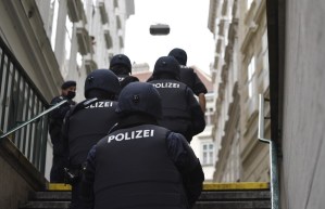 La comunidad judía de Viena suspende actividades y pide no salir a la calle