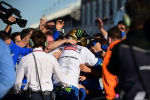 El español Joan Mir, nuevo campeón del mundo de MotoGP