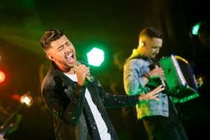 Junior Díaz y Edinson Yepes formalizan su unión musical y graban su “Live 2020”