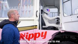 El refrán “Te va a llevar un carrito de helados” se vuelve real, esta unidad rompió el récord (VIDEO)