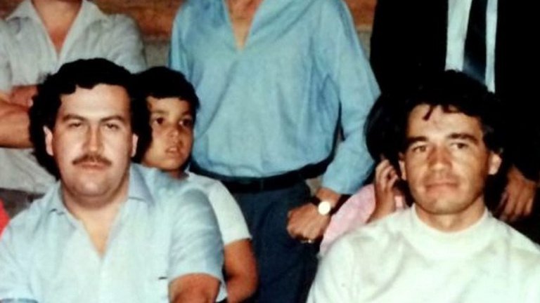 Quién fue Carlos Lehder, el socio de Pablo Escobar que revolucionó la industria del narco desde las Bahamas
