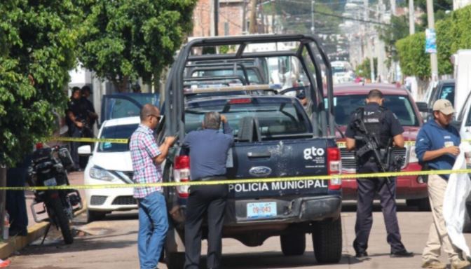 Asesinaron a balazos a periodista mexicano mientras cubría el hallazgo de restos humanos