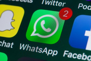 El código secreto de WhatsApp para ocultar chats y que nadie lo sepa