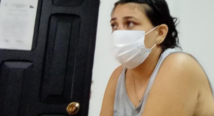 Mujer asesinó a puñaladas a su pareja frente a su hija en Colombia
