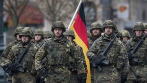 Alemania rehabilita a soldados homosexuales tras décadas de discriminación
