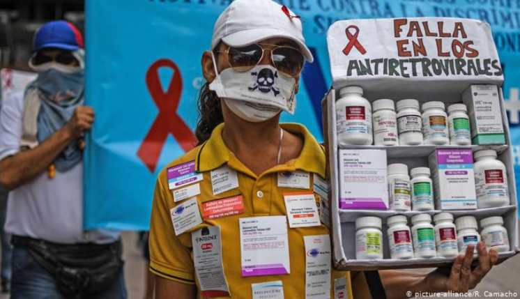 Más de 120 mil venezolanos con VIH están en riesgo por falta de antirretrovirales (Video)