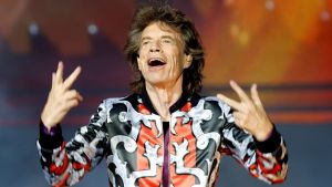 El alocado VIDEO de Mick Jagger preparándose para la gira de los Rolling Stones