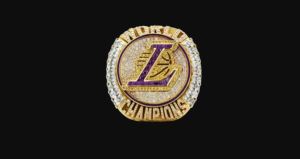 Todos los detalles del anillo de campeón de los Lakers, donde destaca Kobe Bryant (Fotos y videos)