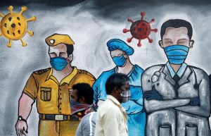 No hay necesidad de pánico por la variante británica del virus, dice el ministro de Salud indio