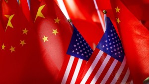 Axios: Una presunta espía china se acostó con políticos de EEUU para recabar información de inteligencia