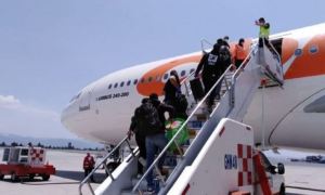 Evalúan una nueva “reapertura controlada” de vuelos internacionales pese a restricciones de Maduro