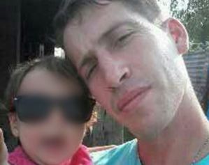 Argentino fue asesinado por el novio de su hermana al interrumpir una pelea entre ambos