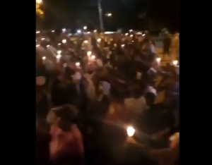 Entre cánticos y oraciones: Habitantes de Güiria celebraron misa en honor a víctimas del naufragio (Video)