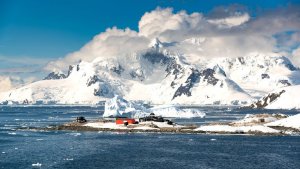 Detectan 36 casos de Covid-19 en una base chilena en la Antártida