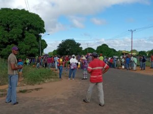 Protestas por falta de servicios básicos en Caicara del Orinoco #1Dic