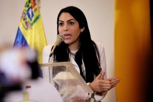 Mujer comprometida con la causa democrática: Delsa Solorzano lamentó fallecimiento de la diputada Bolivia Suárez