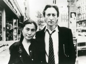 Amor incondicional, infidelidad permitida y odios ajenos: La turbulenta e inolvidable relación de John Lennon y Yoko Ono