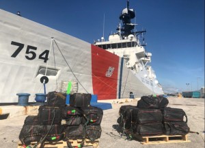 Guardia Costera de EEUU decomisa cocaína y marihuana en el Caribe