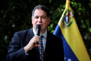 Luis Florido candidato a la  gobernación de Lara, explica qué significa ser larense (Video)