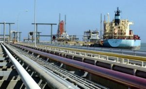 Refinería Valero habría solicitado a EEUU aprobación para importar crudo venezolano