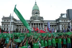 “Marea verde” en Argentina, una revolución feminista con el faro del aborto legal