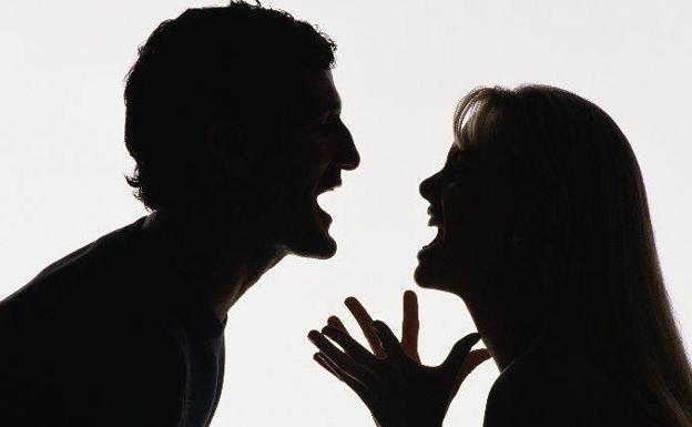Relaciones tóxicas: Señales para saber si tu noviazgo va palo abajo