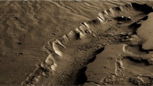 Revelan los secretos de una misteriosa nube en Marte