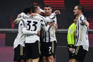 Juventus acabó con la imbatibilidad del AC Milan y se metió en la pelea por el “Scudetto”
