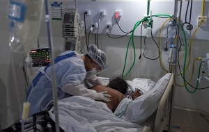 OPS “preocupada” por saturación hospitalaria con enfermos Covid-19 en América