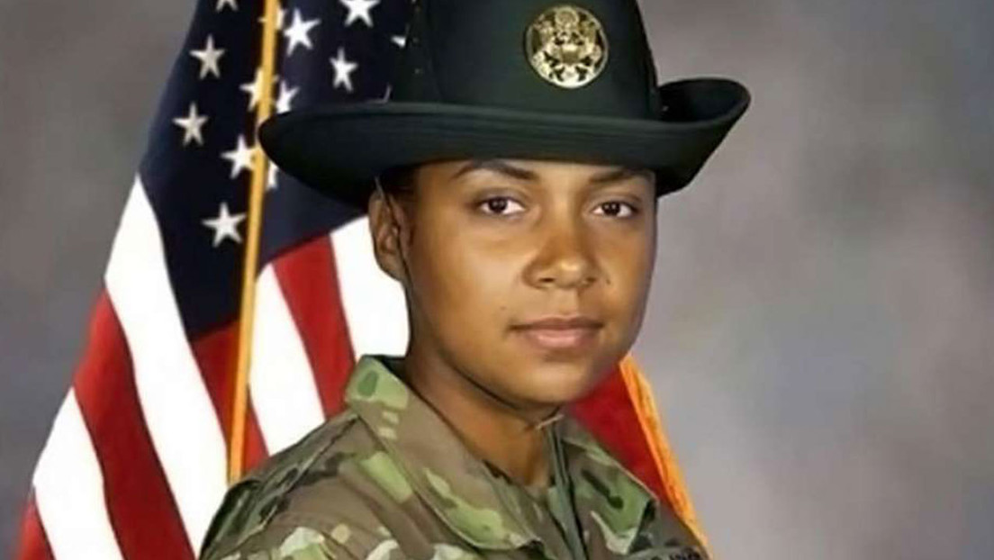 Sargento del Ejército de EEUU falleció tras ser tiroteada en su vehículo en Nochevieja