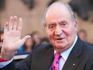 Juan Carlos a los 83: El rey que mató a su hermano en un accidente, salvó a España y sus amantes condenaron a la humillación