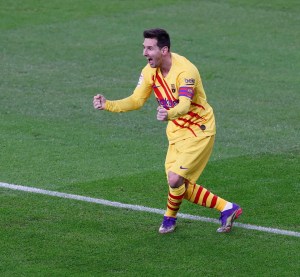 La FOTO del regreso de Leo Messi con el Barcelona que se volvió viral: “1 vs 5”