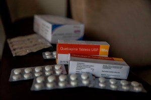 Farmaceutas alertan por venta de medicamentos sin registro en Venezuela