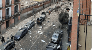 Fuerte explosión en una residencia de ancianos en el centro de Madrid (IMÁGENES)