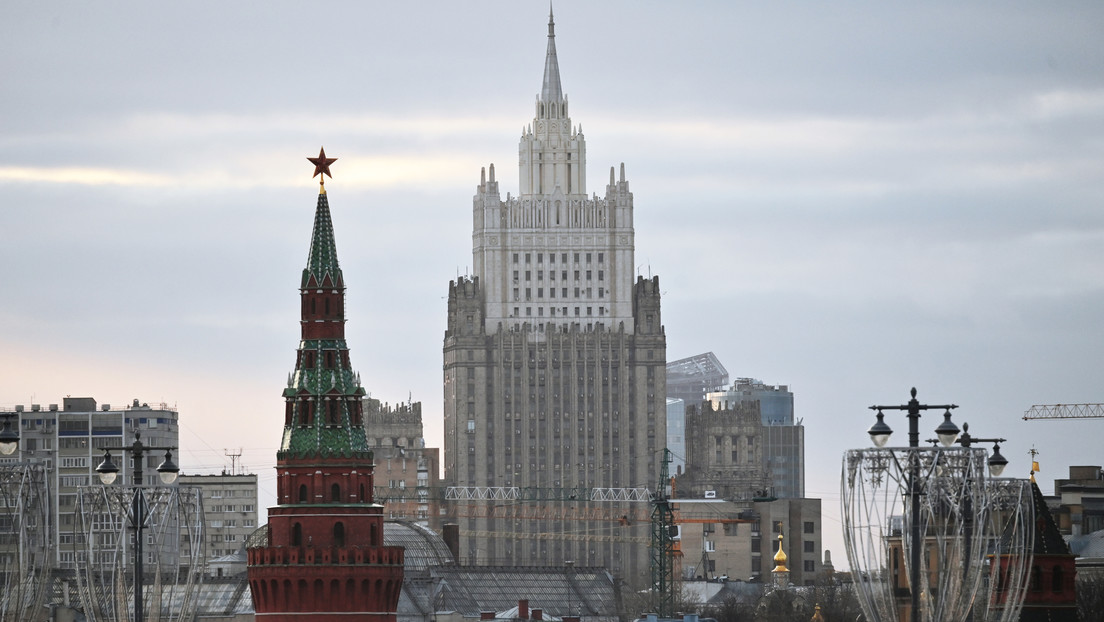 Rusia insta a EEUU a dejar de interferir en sus asuntos internos 