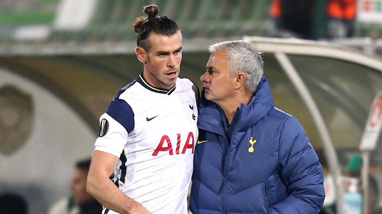Bale se aproxima al final de su carrera, admitió el representante del jugador galés