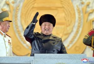 “El arma más poderosa del mundo”: Corea del Norte exhibió un nuevo misil balístico submarino (FOTO)