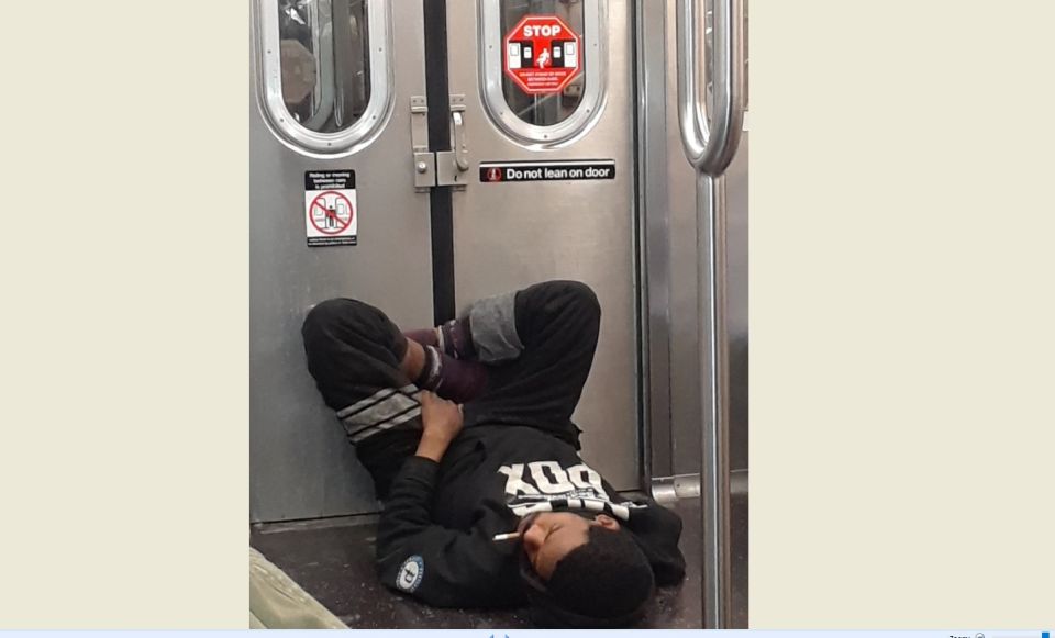 Jeringas desechadas en el Metro ratifican crisis de salud mental en Nueva York