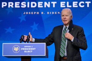 Biden planea presentar un proyecto de ley para legalizar a millones de indocumentados en EEUU