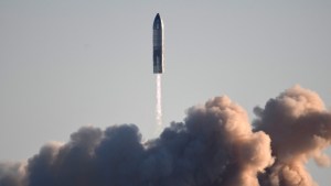 SpaceX anunció la primera misión al espacio con una tripulación totalmente civil