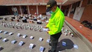 Colombia incautó lote de medicinas adulteradas y vencidas que iban a ingresar a Venezuela por las trochas (FOTOS)