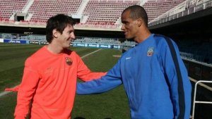 Rivaldo habló sobre el destino de Lionel Messi y encendió las alarmas en Barcelona