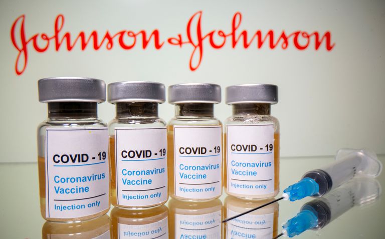 Johnson&Johnson solicita aprobación para su vacuna ante agencia sanitaria europea