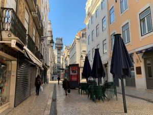 Portugal corre el riesgo de permanecer confinado hasta mediados de marzo