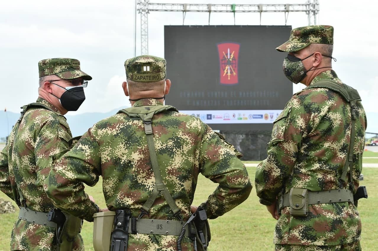 Colombia lanzó fuerza élite de siete mil militares para luchar contra rebeldes y narcos