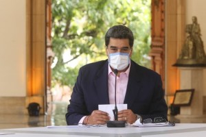Maduro ordenó hospitalizar a todos los contagiados de Covid-19 pese al colapso sanitario