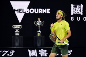 Stéfanos Tsitsipás dio el golpe y eliminó a Rafael Nadal del Abierto de Australia