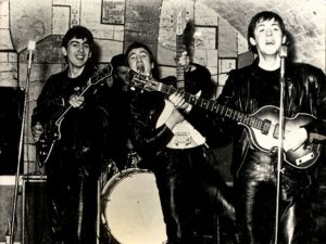 Cómo los Beatles conquistaron el mundo desde el sótano más famoso de Liverpool