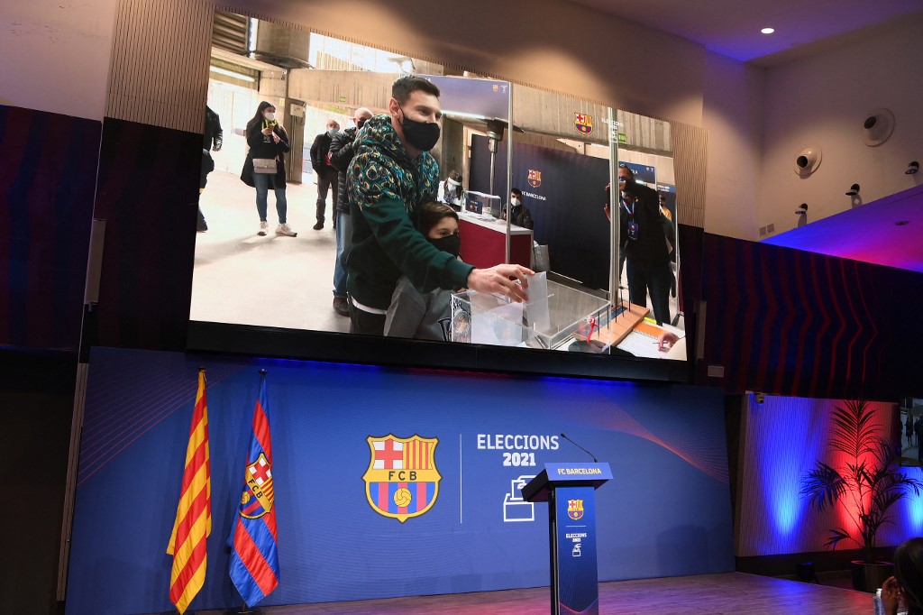 El FC Barcelona elige nuevo presidente en medio de la pandemia (Fotos)